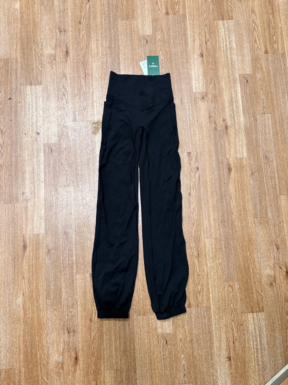 HALARA Black High-Waist Jogger Leggings
